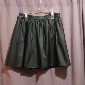 Faux leather flared mini skirt